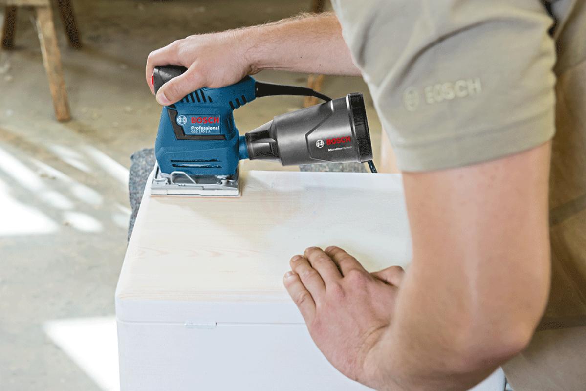 Bosch%20180W%20Zımpara%20Makinesi%20GSS%20140-1%20A%20-%2006012A2100