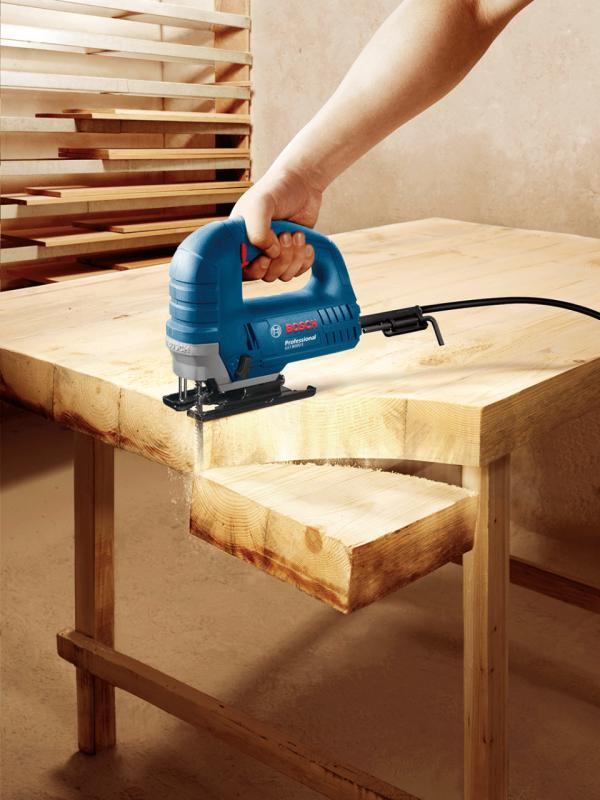 Bosch%20710W%20Dekupaj%20Testere%20Makinesi%20GST%208000%20E%20-%20060158H000