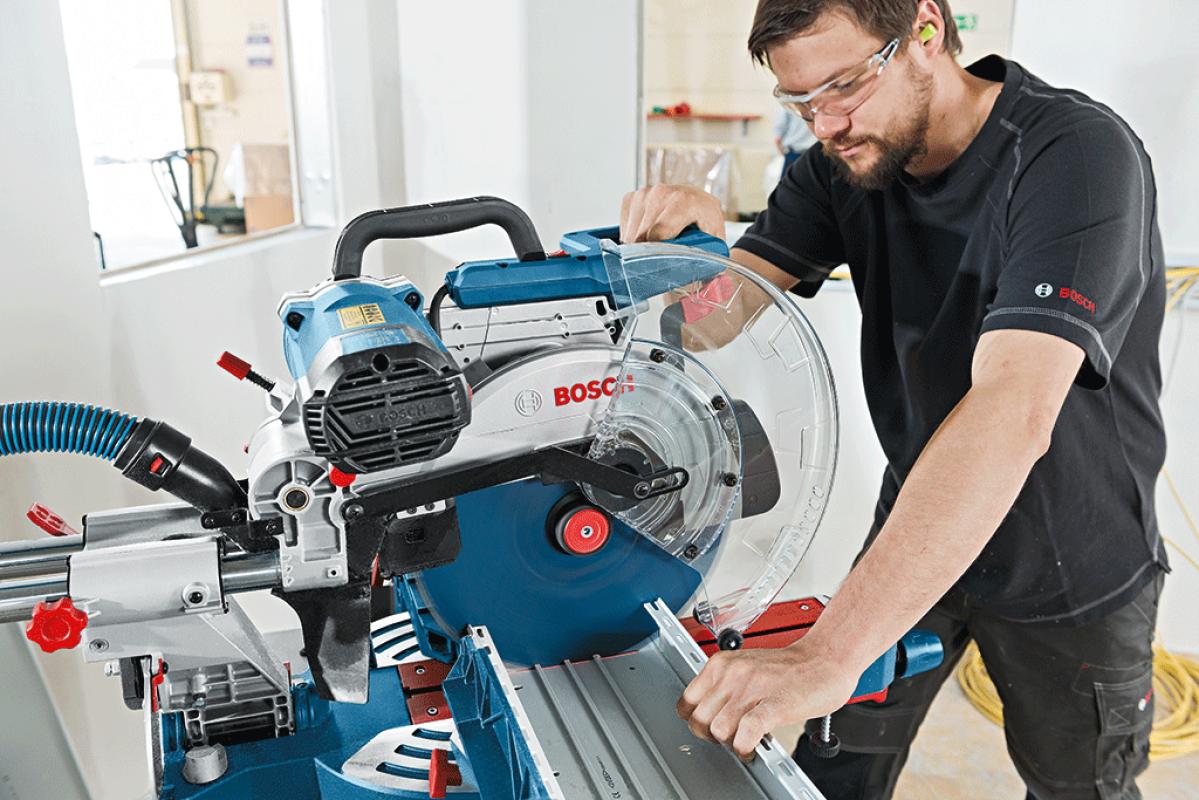 Bosch%201800W%20Gönye%20Kesme%20Makinesi%20GCM%2012%20SDE%20-%200601B23100