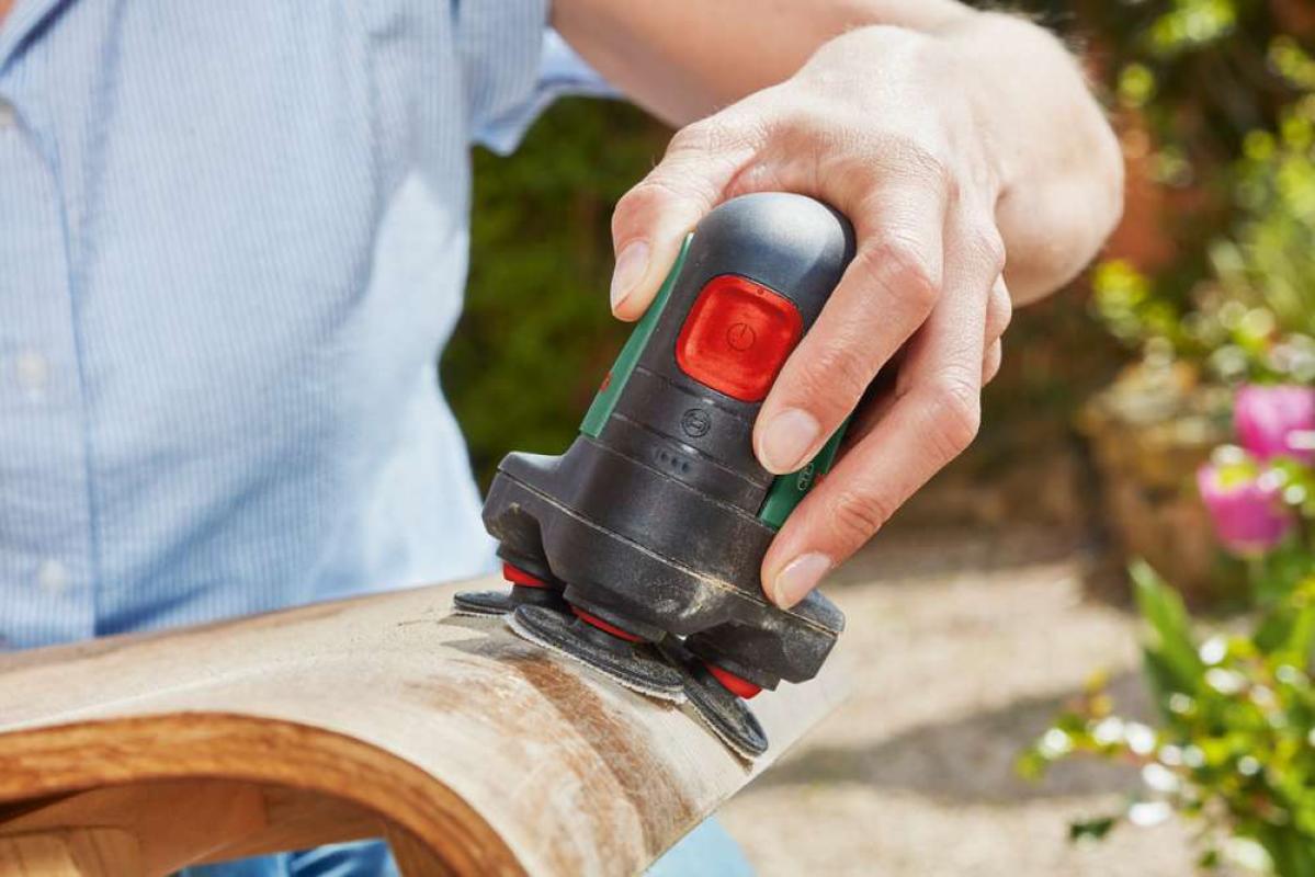 Bosch%20Akülü%20Zımpara%20Makinesi%20EasyCurvSander%2012%20(1%20x%201,5%20Ah%20Akü)%20-%2006039C9002