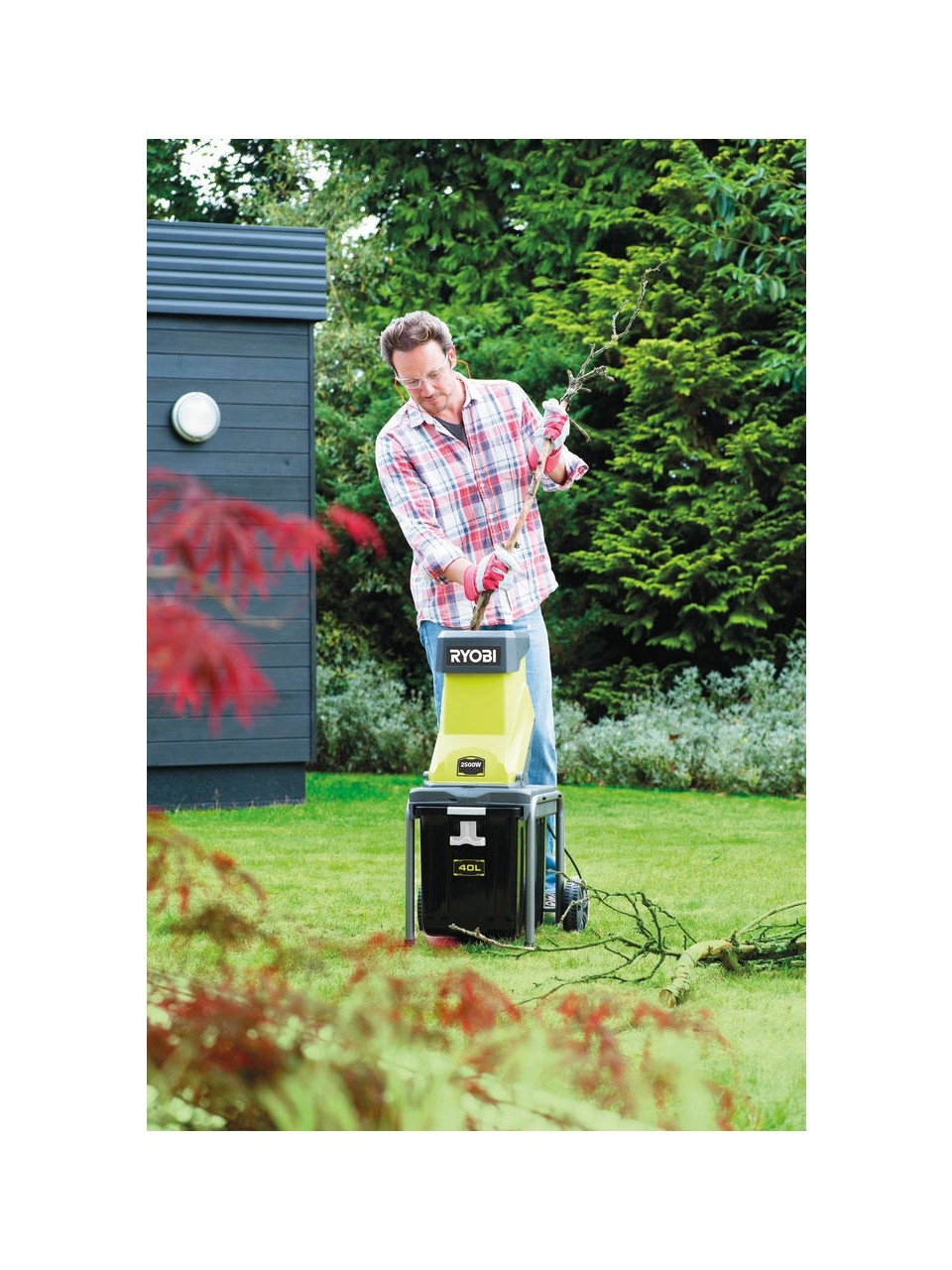 Ryobi%20RSH2545B%202500W%20Yaprak%20Öğütme%20Makinası