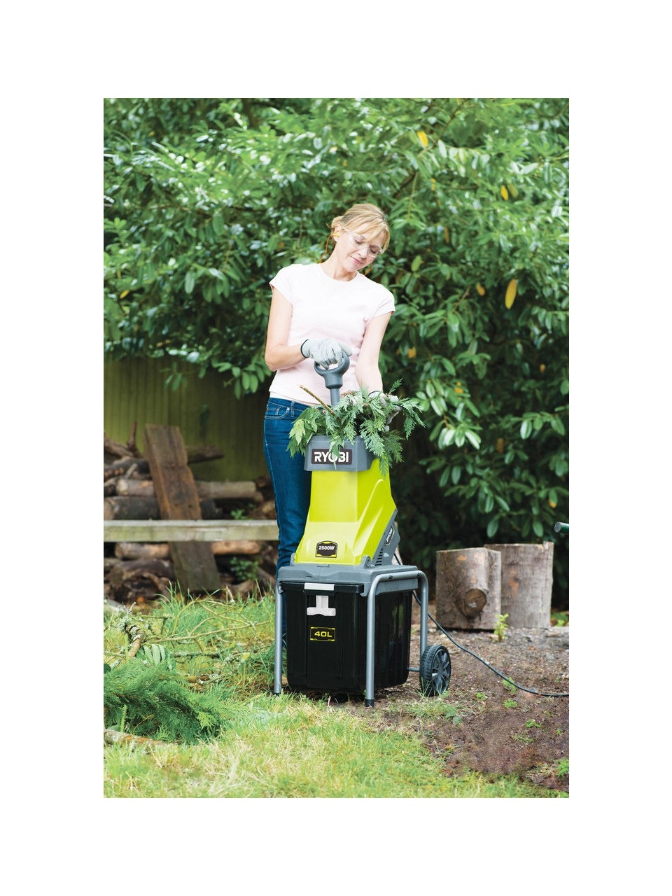 Ryobi%20RSH2545B%202500W%20Yaprak%20Öğütme%20Makinası