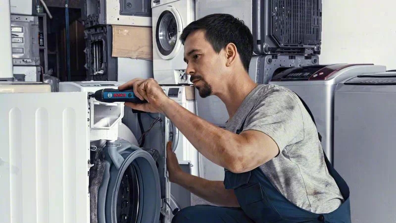 Bosch%20Akülü%20Vidalama%20Matkabı%20GO%202%20(Entegre%20Akü%201,5%20Ah)%20-%2006019H2103